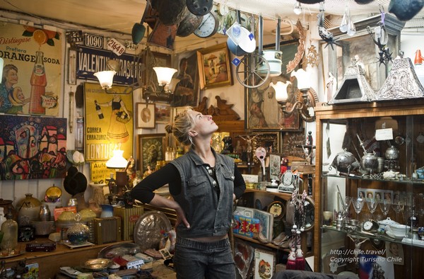 Boutique de souvenirs &agrave; Santiago &ndash; Quartier de Los Dominicos