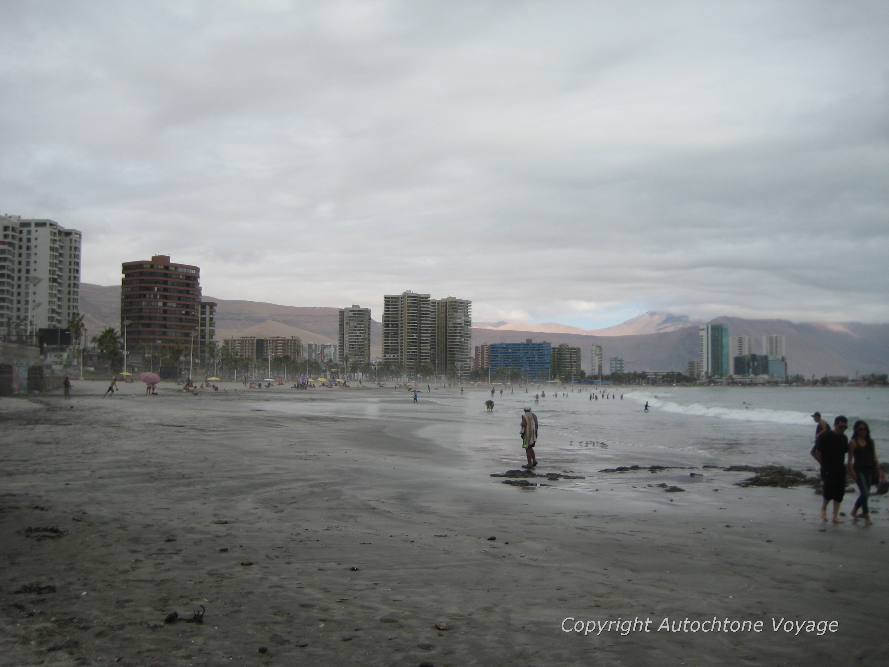 La plage de Playa Cavancha &ndash; Iquique