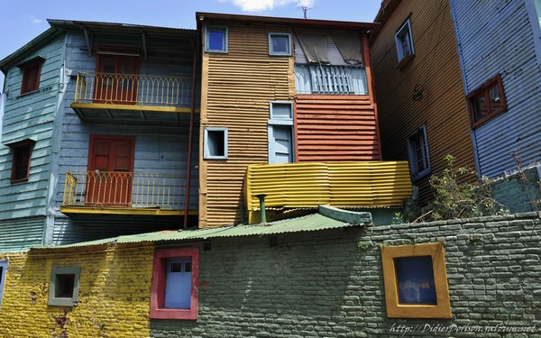 Rue Garibaldi dans le quartier de La Boca &ndash; Buenos Aires